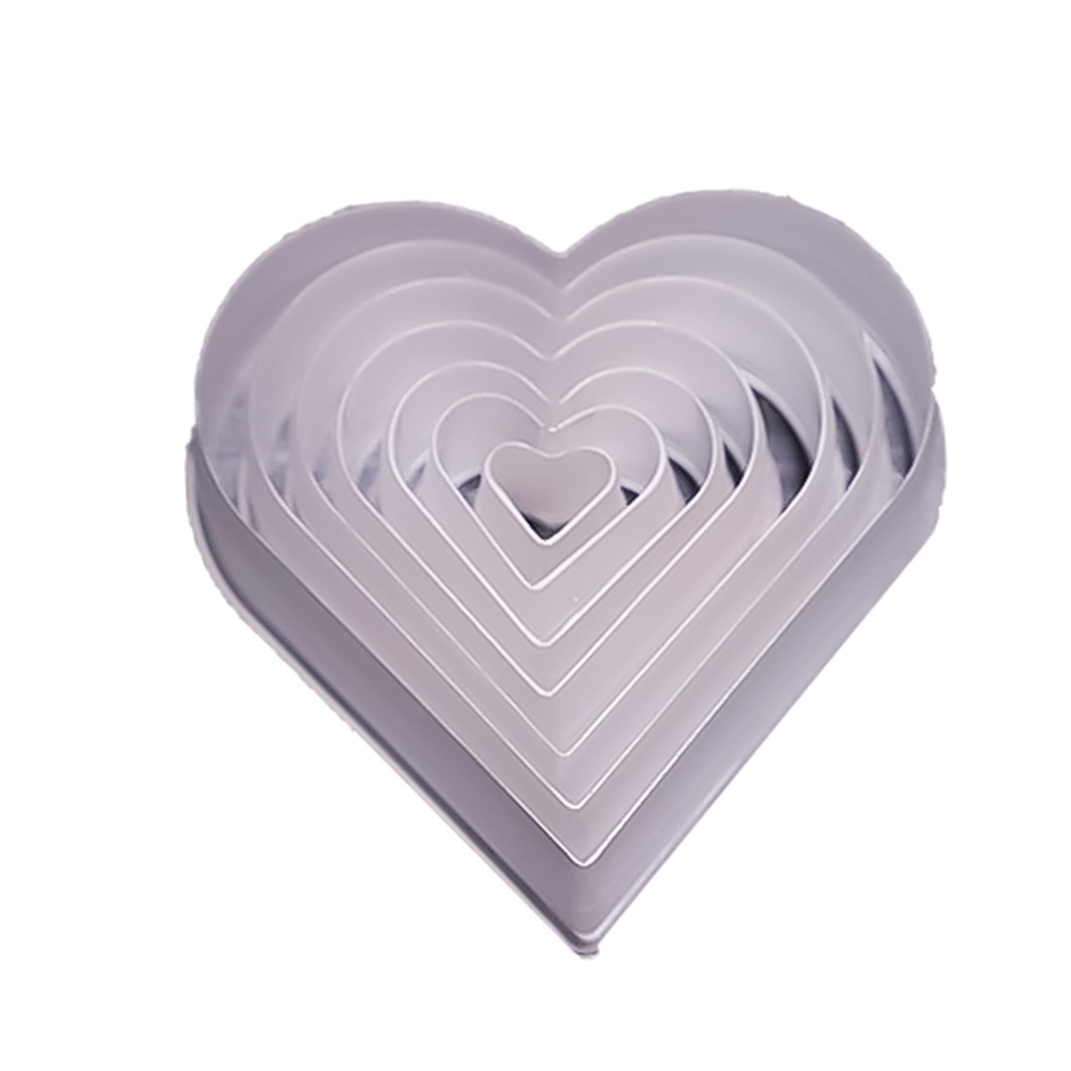 SET OF 7 CLEAR SMOOTH EDGE HEART PLASTIC COOKIE CUTTER