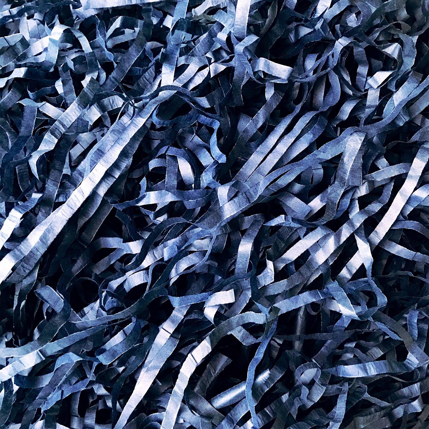 NAVY BLUE SHREDDED PAPER