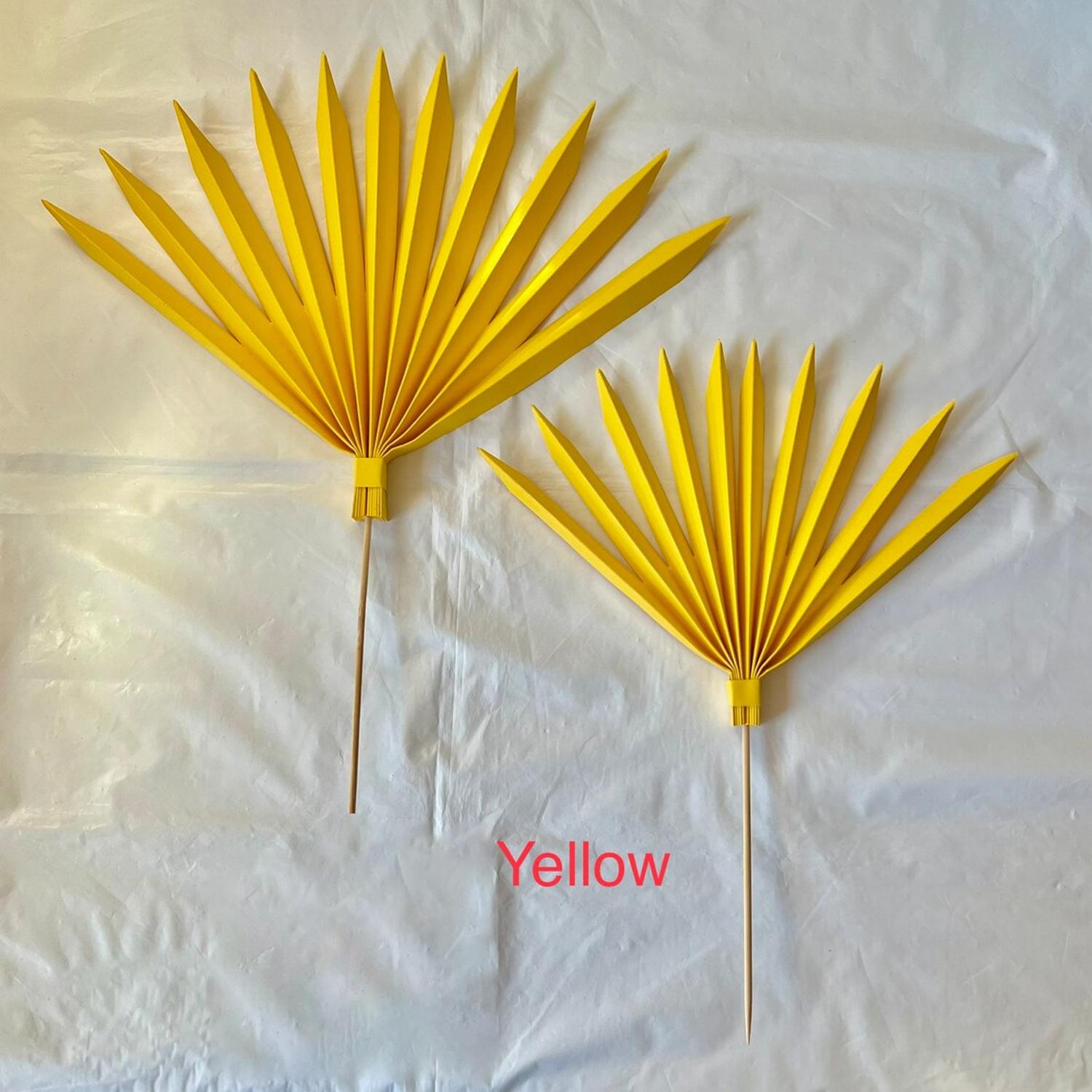 YELLOW PALM LEAF CAKE TOPPER