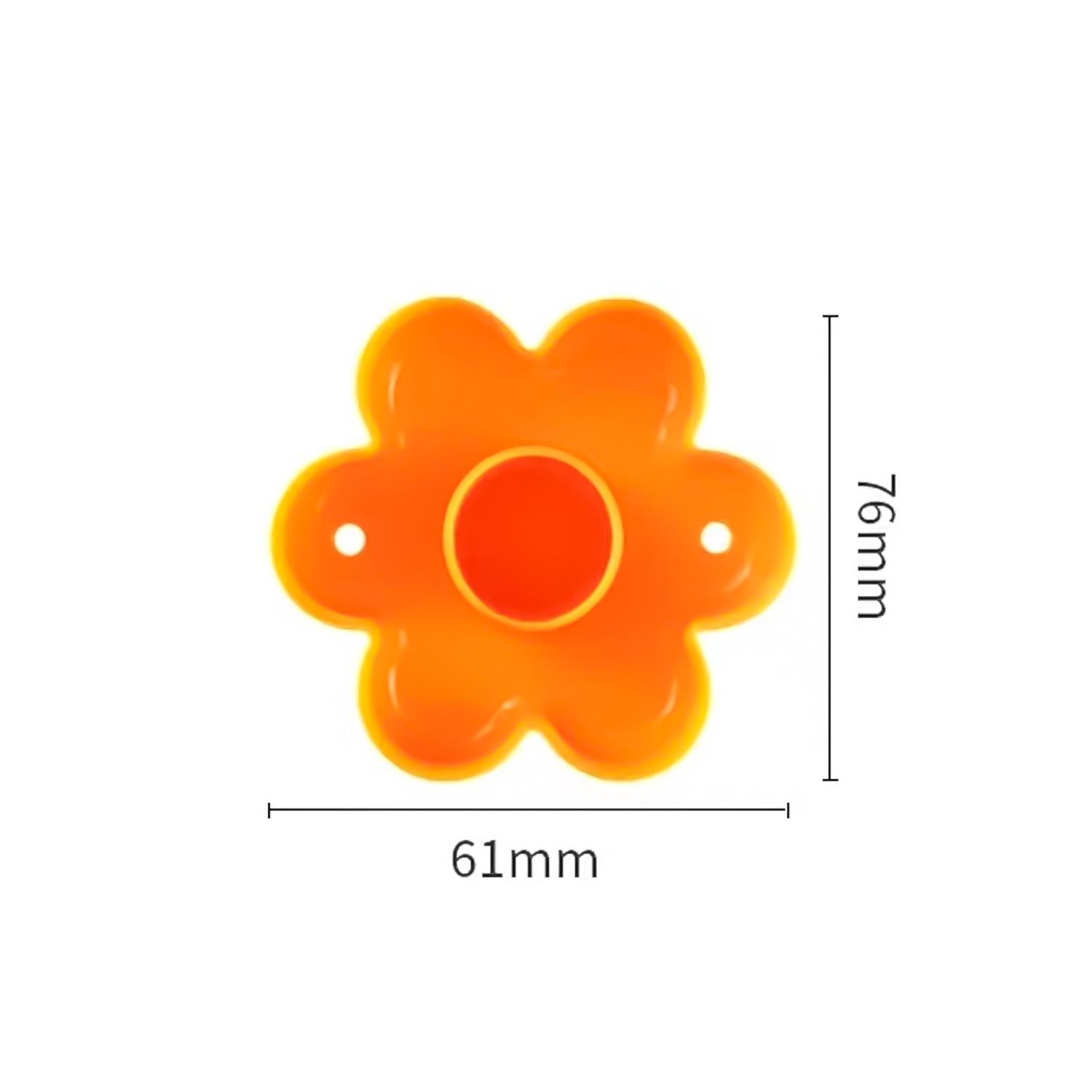 PLASTIC FLOWER SHAPED DOUGHNUT CUTTER