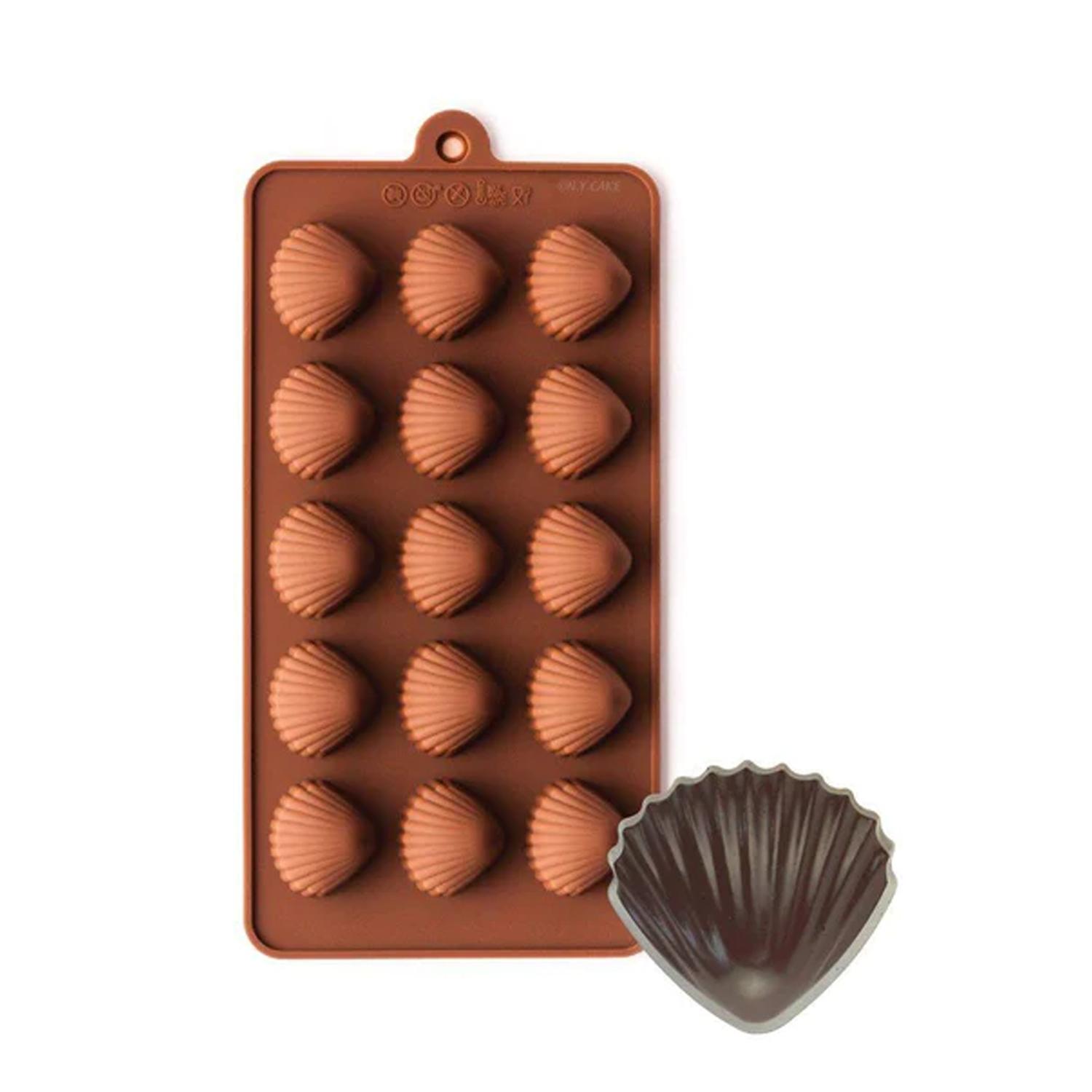 SCM0003 CHOCOLATE SILICONE MOULD SHELL