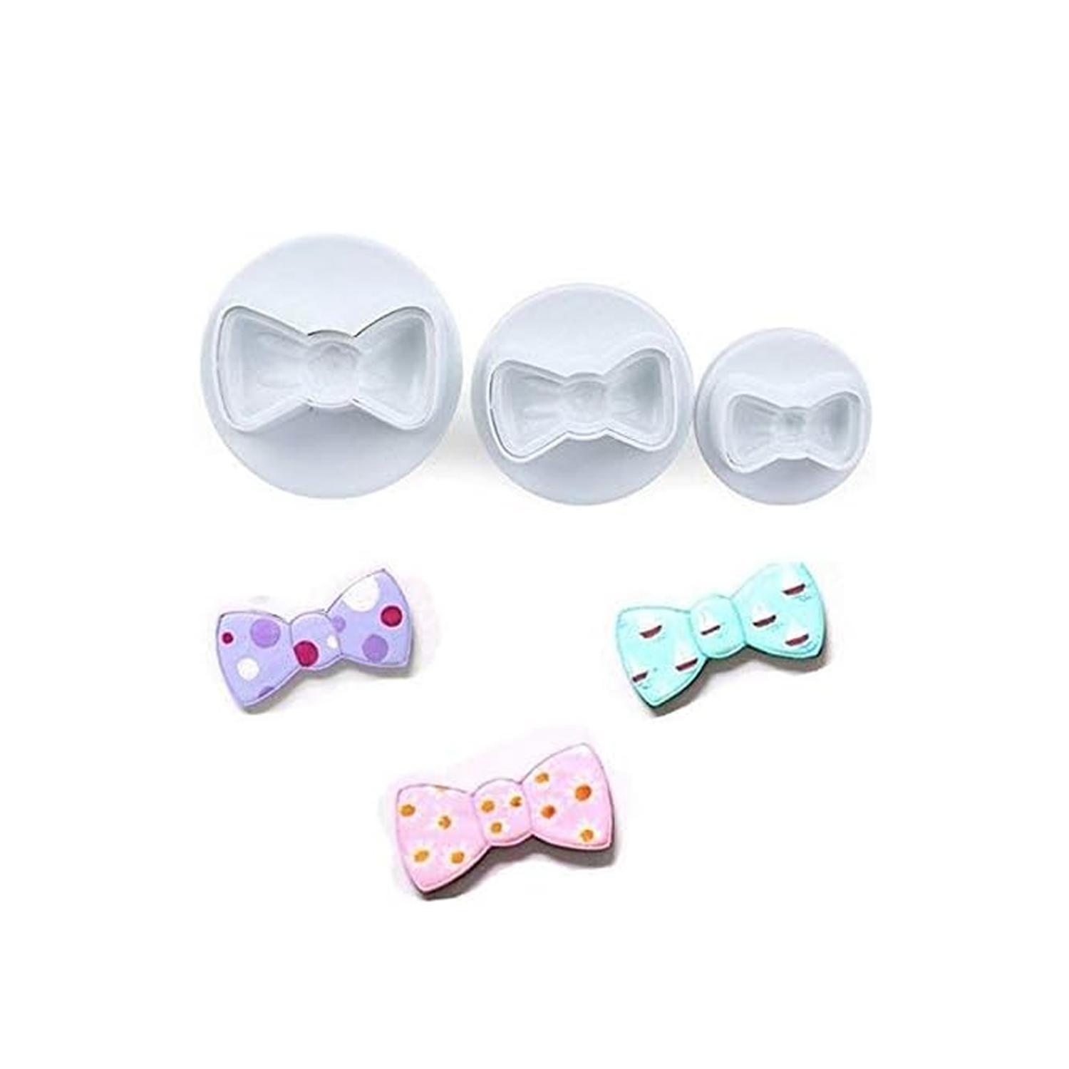 SET OF 3 BOW TIE PLUNGER CUTTER
