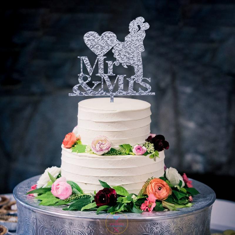 WEDDING COUPLE CAKE TOPPER DANCING