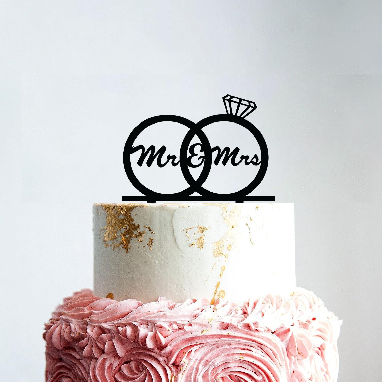 BLACK ACRYLIC MR & MRS TOPPER WITH RING DETAIL