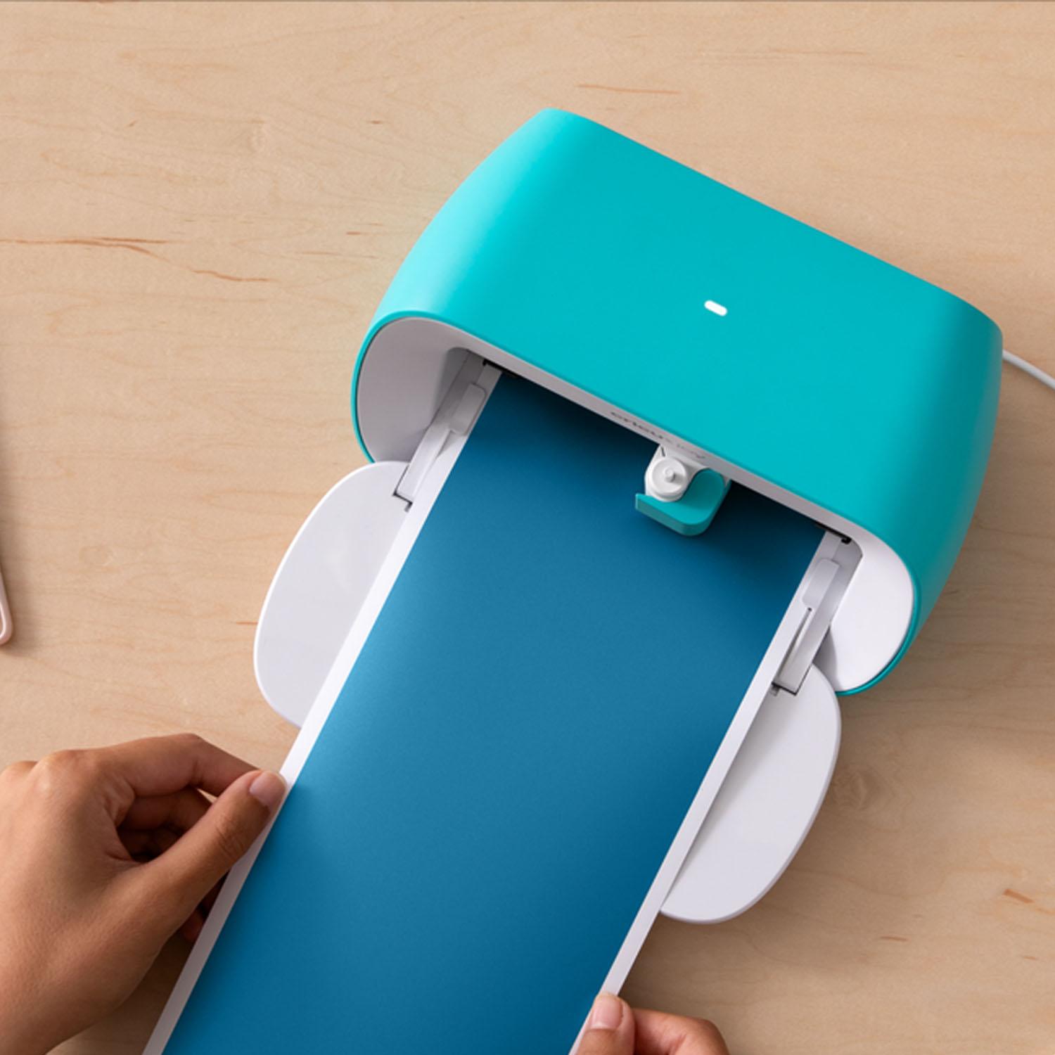 CRICUT JOY + ESSENTIALS BUNDLE