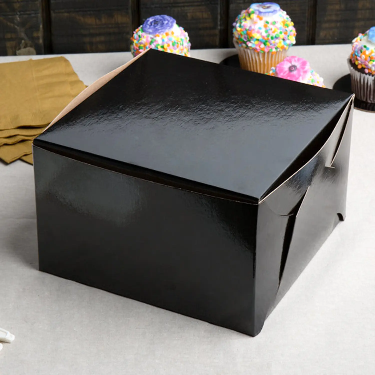 SQUARE BLACK 1/2KG 8 X 8 X 4 INCHES CAKE BOX
