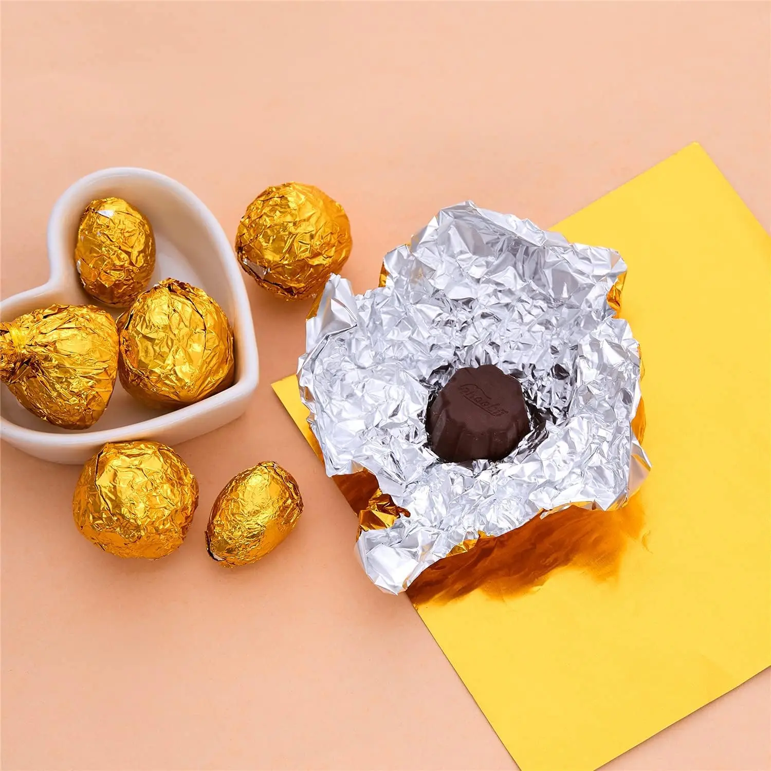 GOLD CHOCOLATE WRAPPERS 10X10CM 100PCS