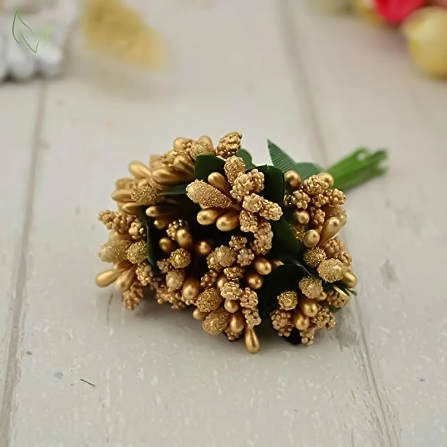 GOLD MULBERRY STAMENS