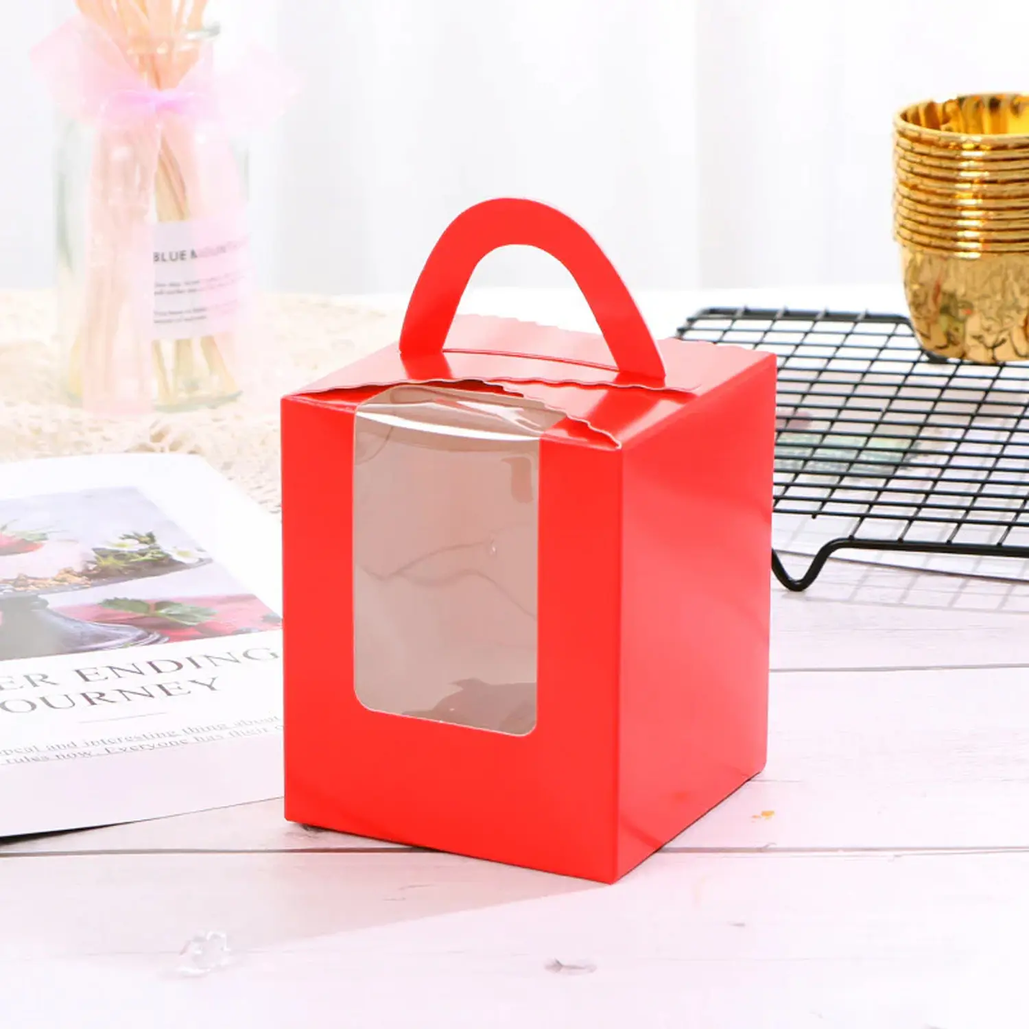 RED CUPCAKE BOX